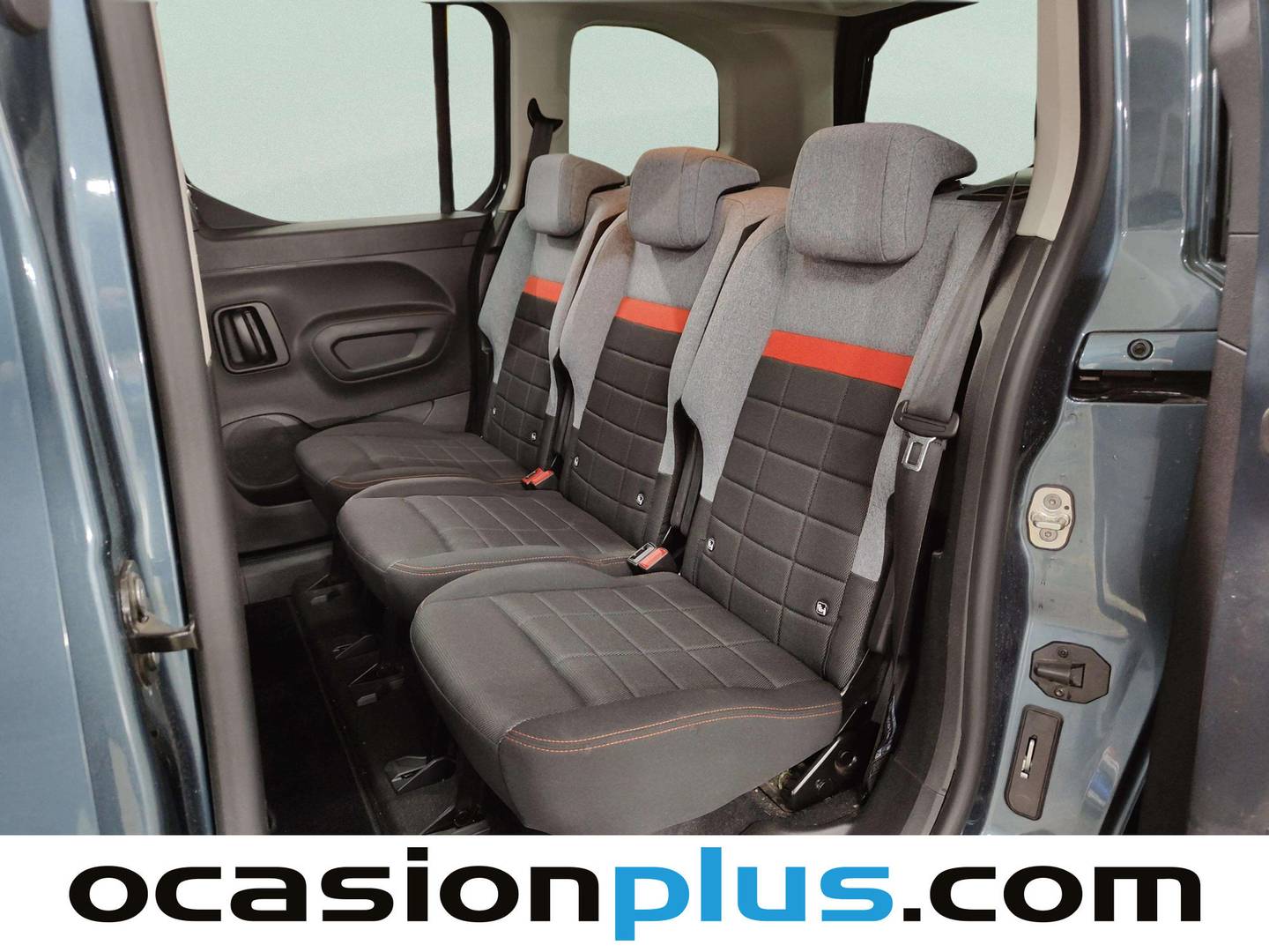 Foto asientos traseros Citroën Berlingo Citroën Berlingo BlueHDi 130 S&S Talla M Max Auto (130 CV)