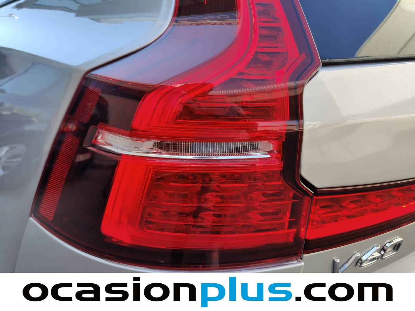 Accesorios del Volvo V60 Volvo V60 D4 Momentum Auto (190 CV)