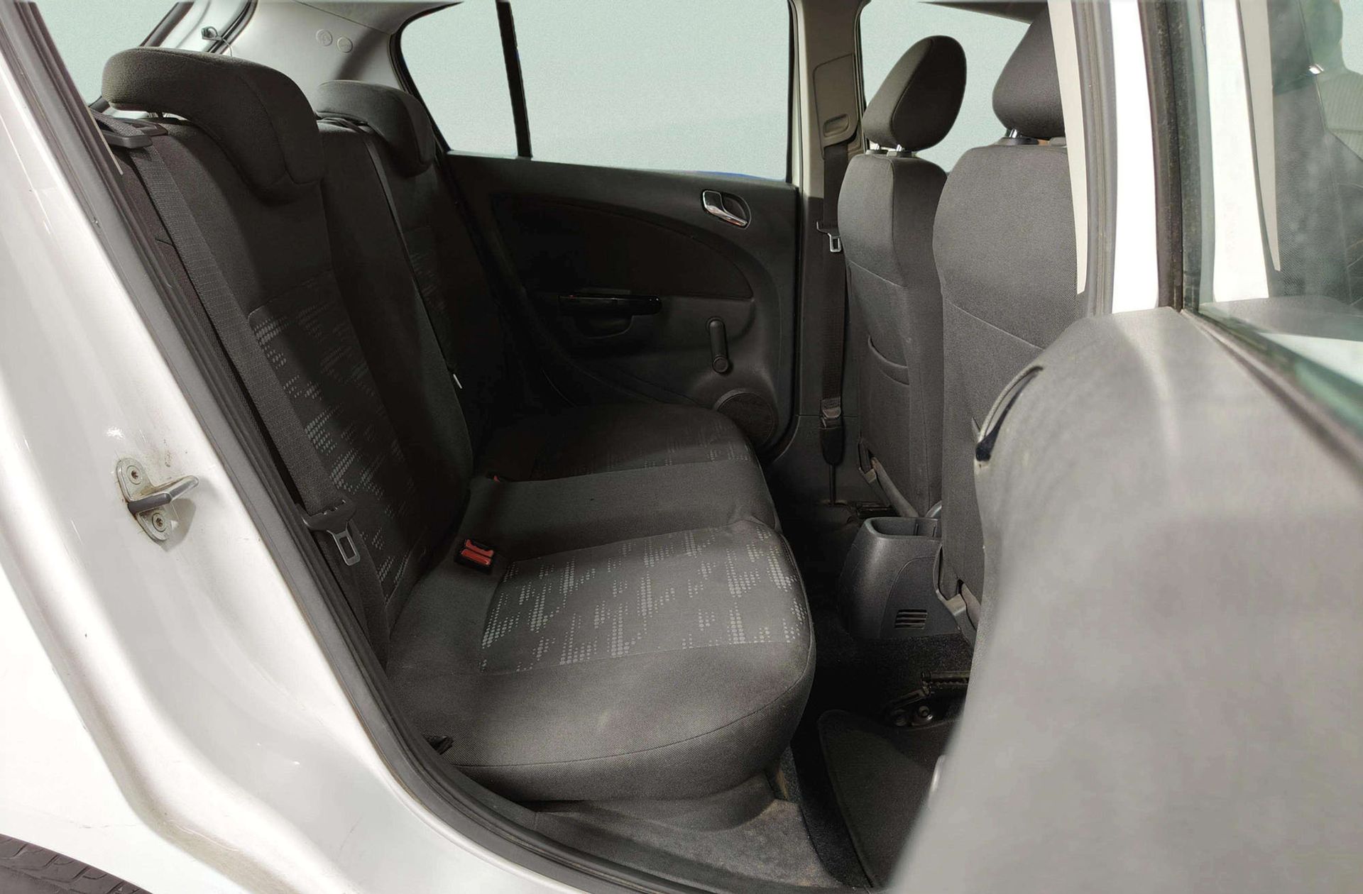 Opel Corsa 1.2 C'Mon - foto 14