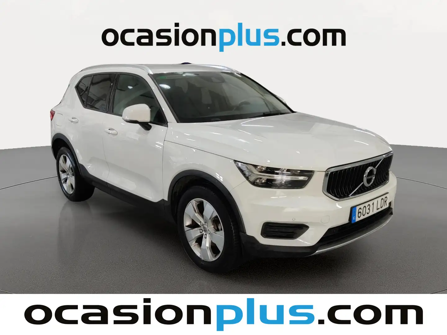 Foto Volvo XC40 Volvo XC40 T3 Momentum (163 CV)