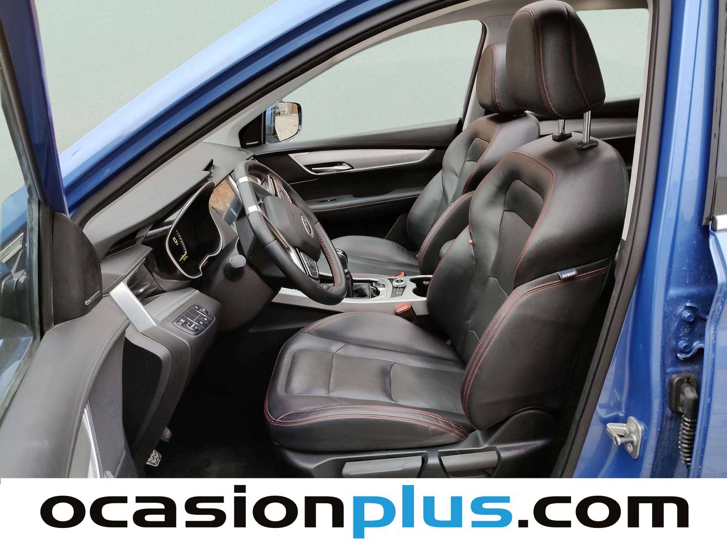 Foto asientos delanteros SWM G01 SWM G01 1.5T Luxury (131 CV)