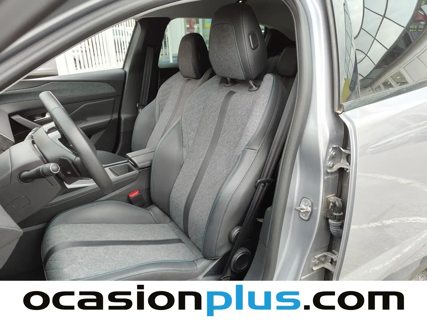 Foto Peugeot 408 Peugeot 408 Puretech 130 Allure EAT8 (130 CV)