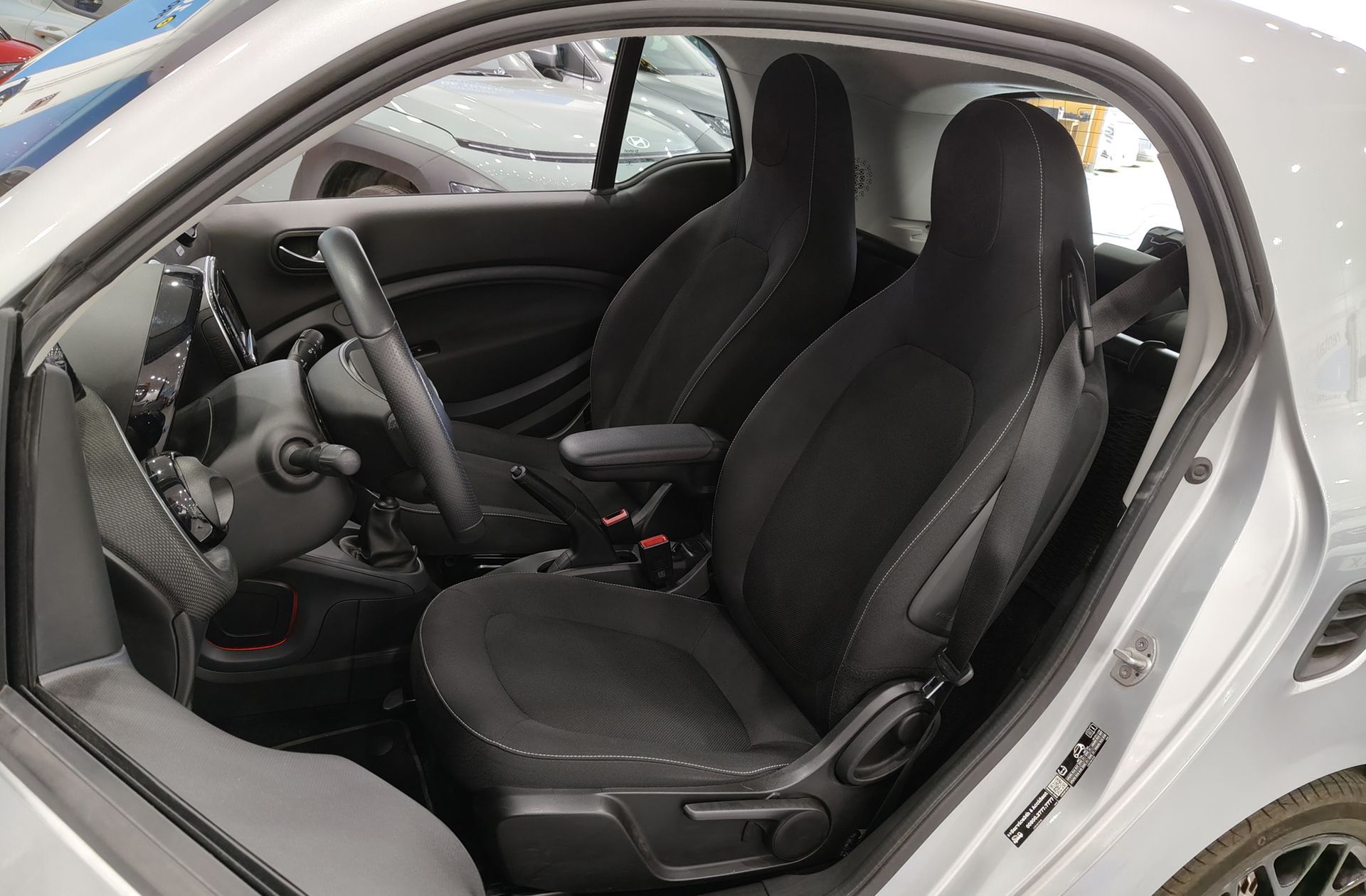 smart fortwo Coupe 66 - foto 13