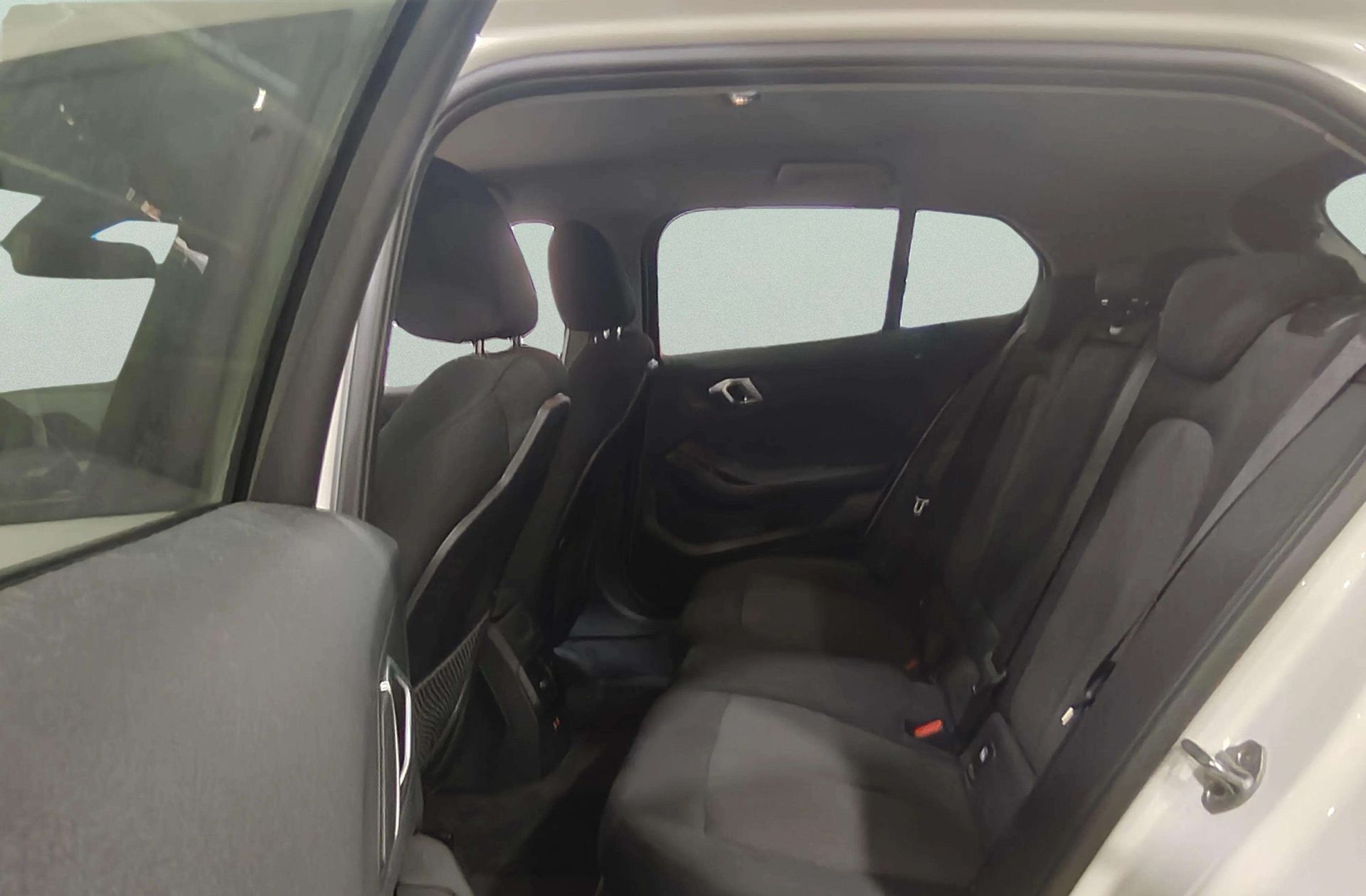 BMW Serie 1 116d - foto 11