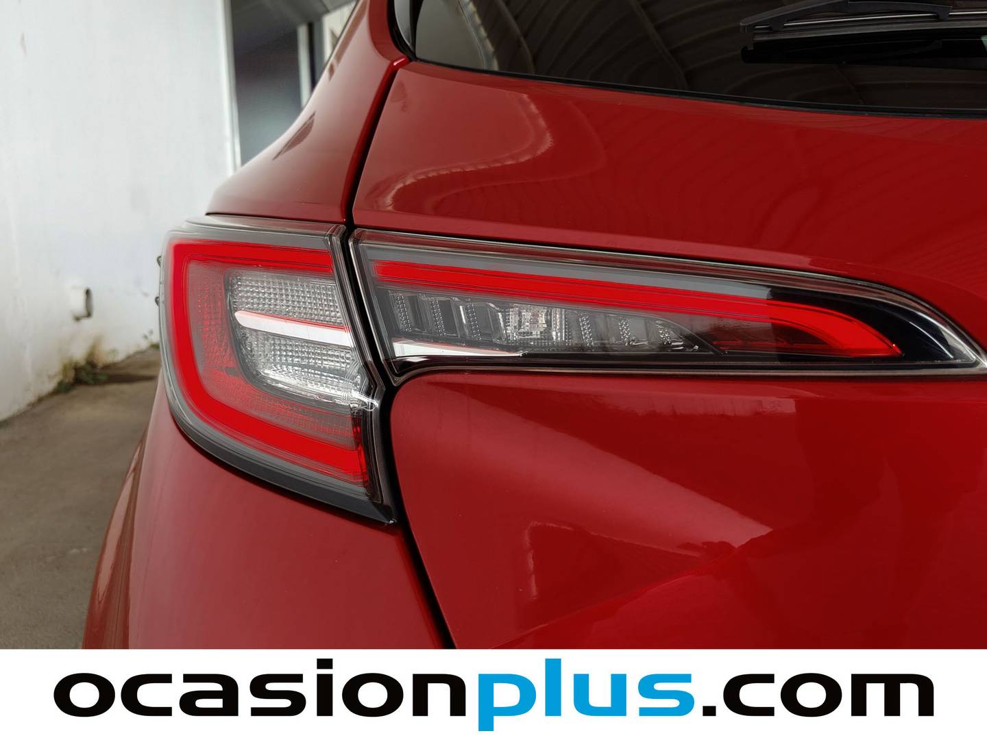 Foto Toyota Corolla Toyota Corolla 2.0 180H Style E-CVT (180 CV)