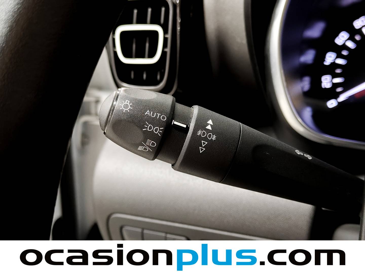 Acabados Citroën C3 Aircross Citroën C3 Aircross PureTech 110 S&S Shine (110 CV)