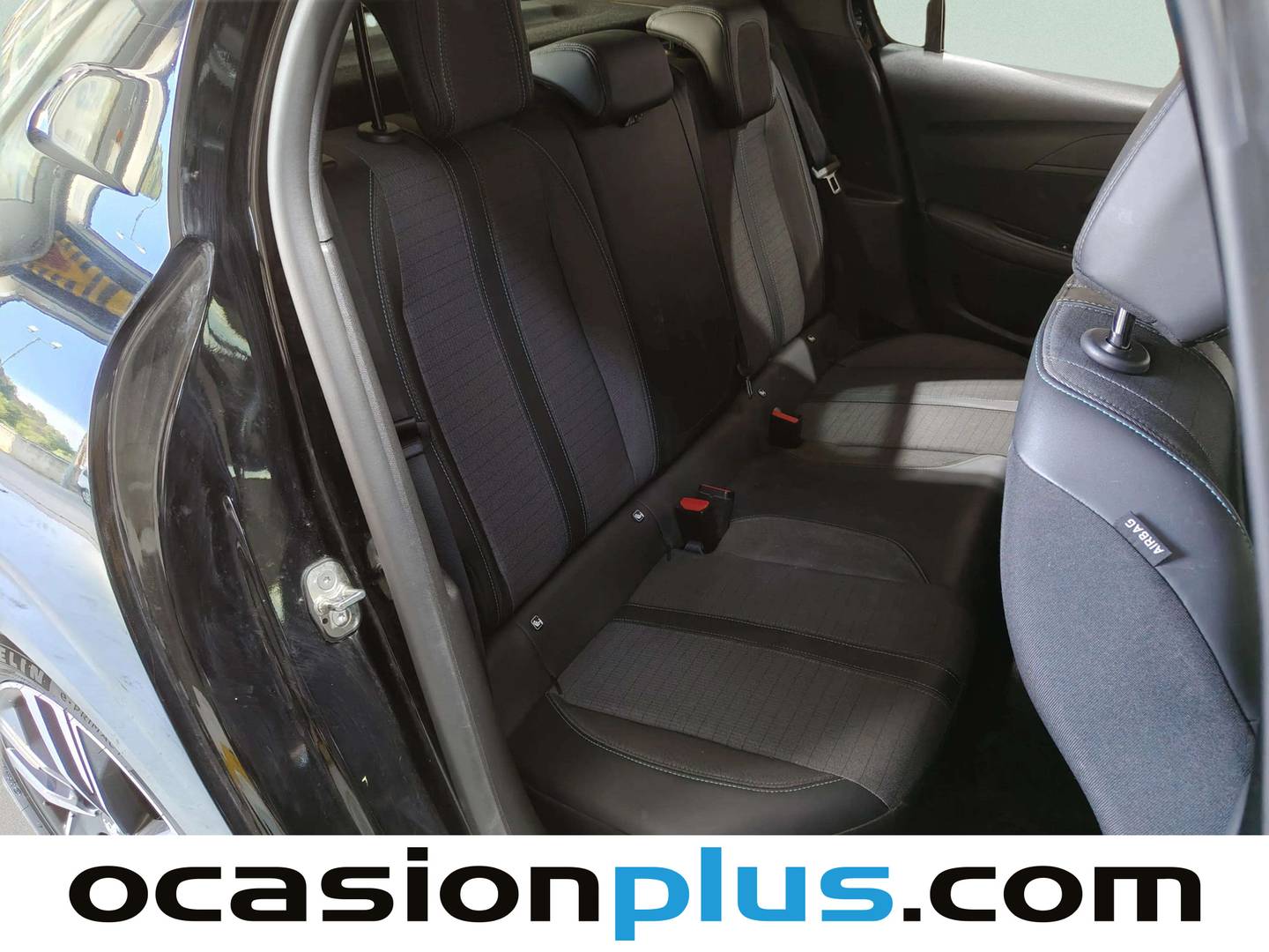 Peugeot 208 Peugeot 208 PureTech 100 Allure Pack EAT8 75 kW (100 CV) gasolina