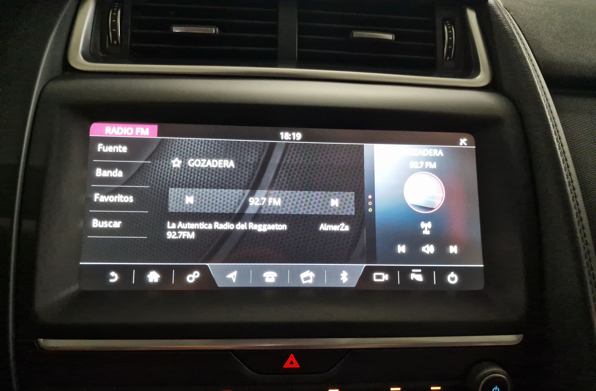 Jaguar E-Pace 2.0D 4WD - foto 34