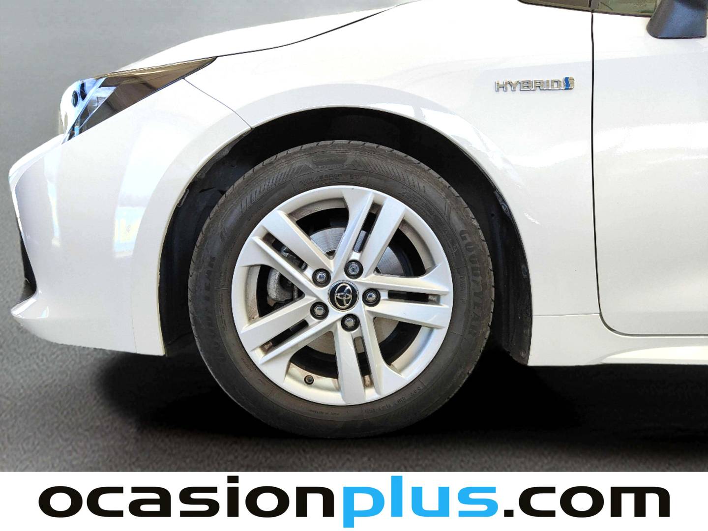 Toyota Corolla Toyota Corolla 1.8 125 Híbrido Active Tech E-CVT (122 CV) de ocasión