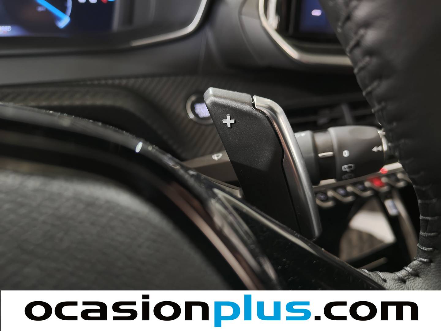 Peugeot 2008 Peugeot 2008 PureTech 130 S&S Allure EAT8 (130 CV) gasolina