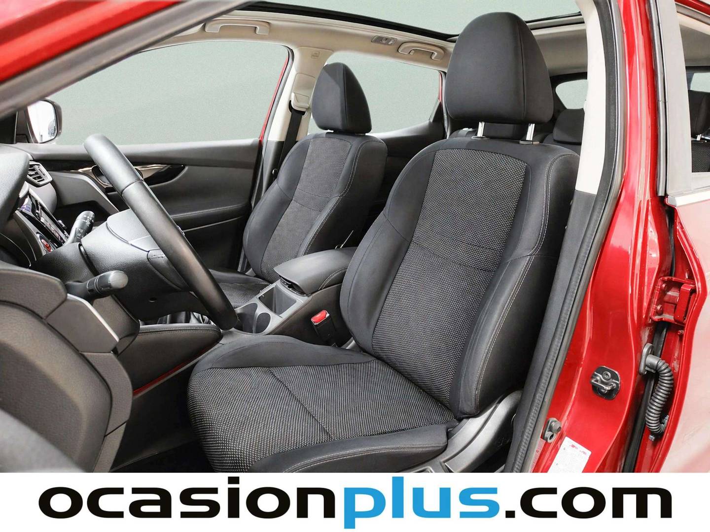 Foto asientos delanteros Nissan QASHQAI Nissan Qashqai 1.6 dCi N-Connecta 4x2 (130 CV)