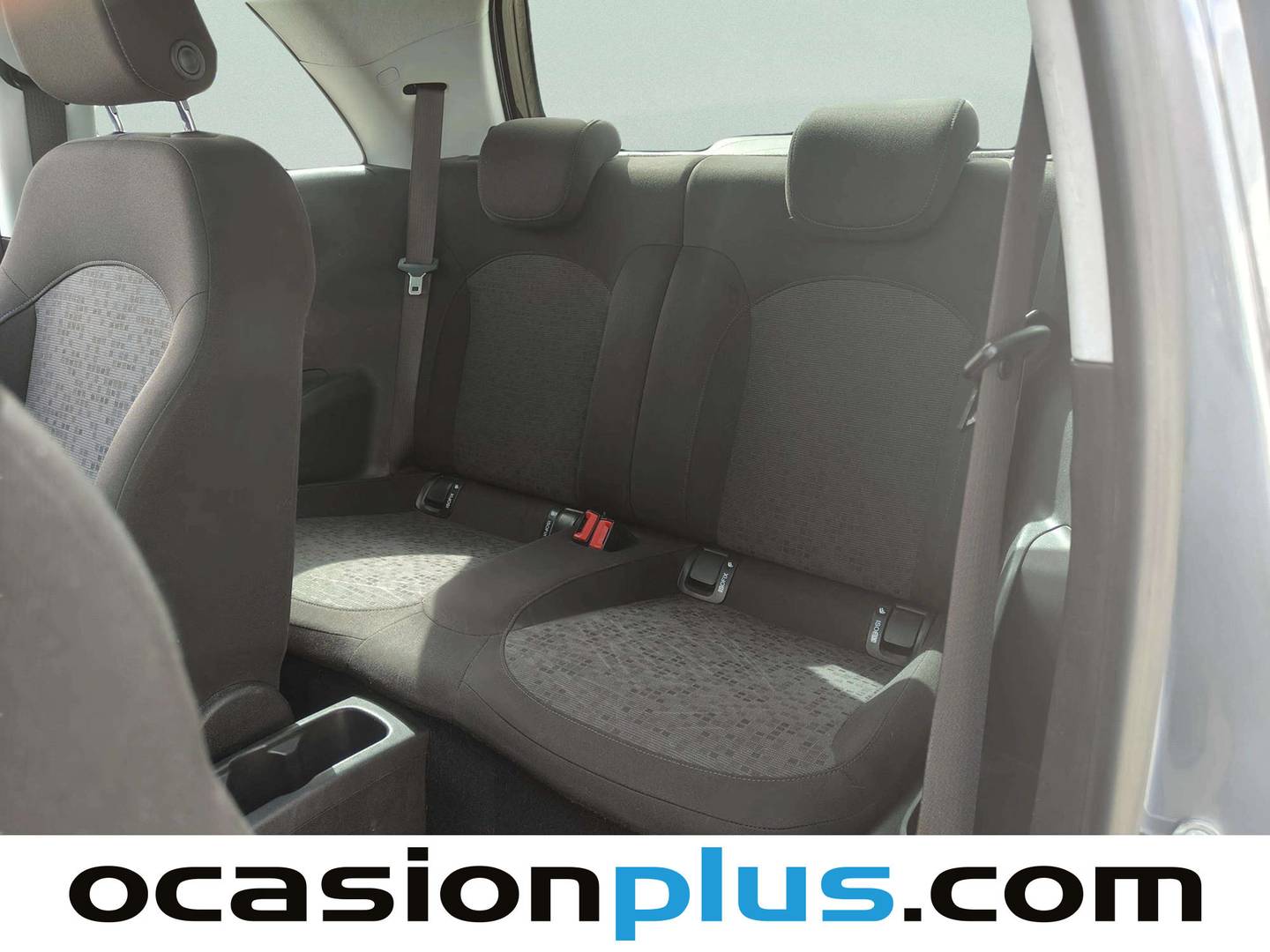 Foto asientos traseros Opel Adam Opel Adam 1.4 XEL Rocks (87 CV)