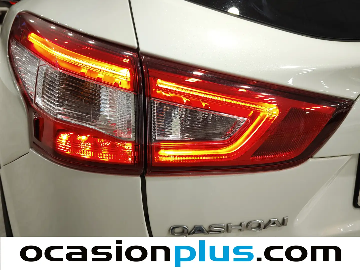 Foto Nissan QASHQAI Nissan Qashqai 1.2 DIG-T N-Connecta 4x2 XTronic (115 CV)