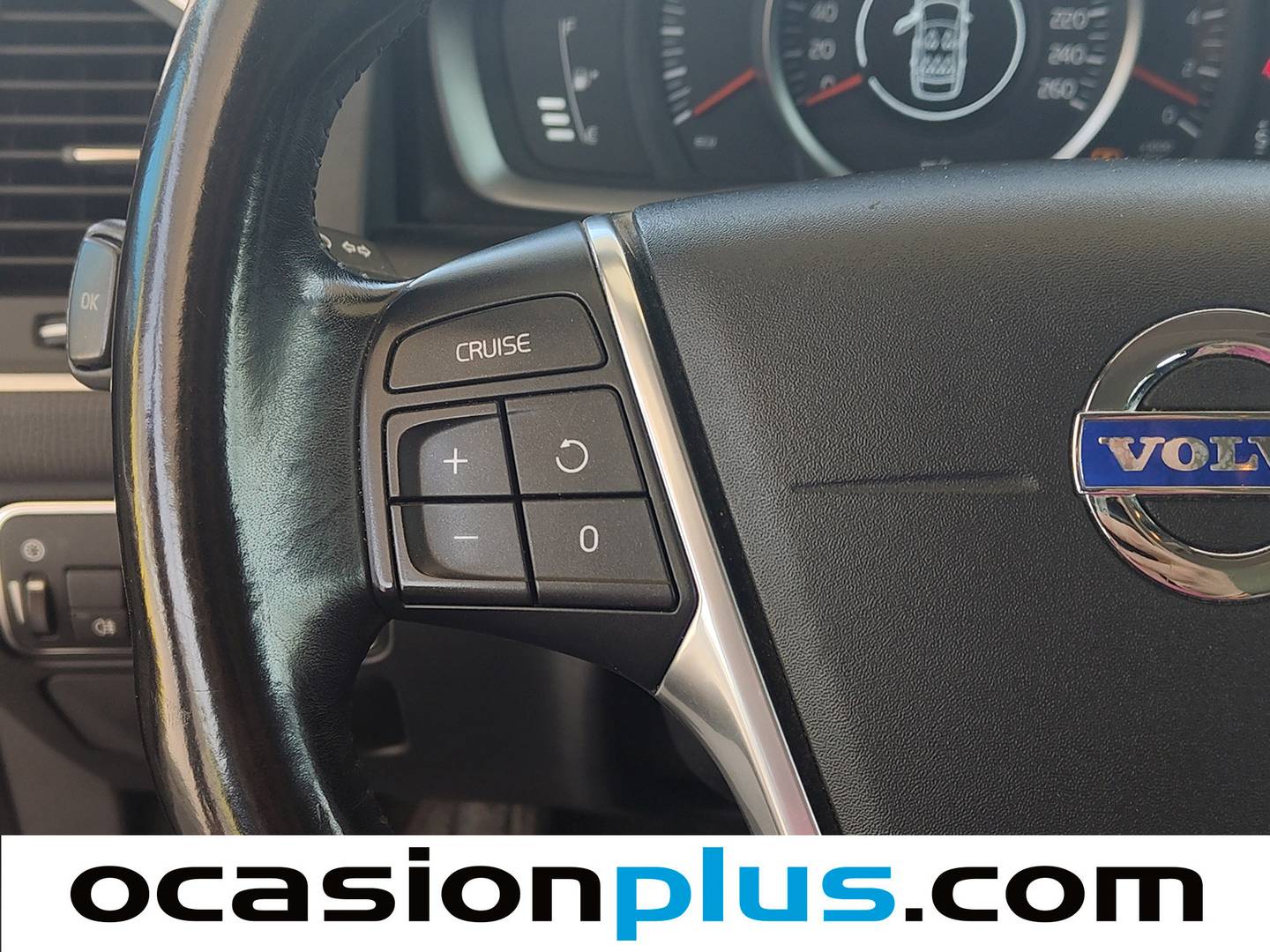 Acabados Volvo XC60 Volvo XC60 D4 Momentum Auto (181 CV)