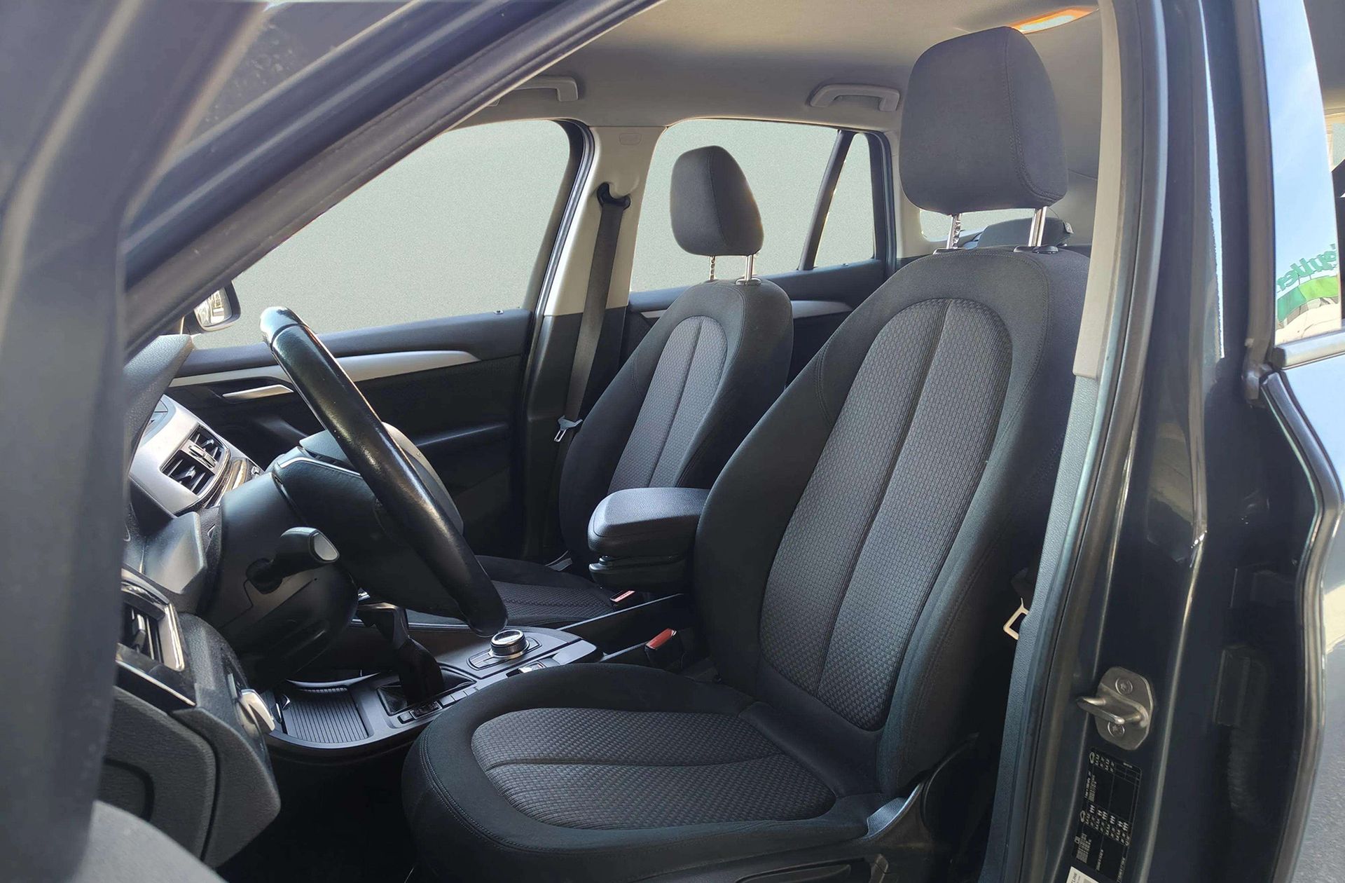BMW X1 sDrive18d - foto 10