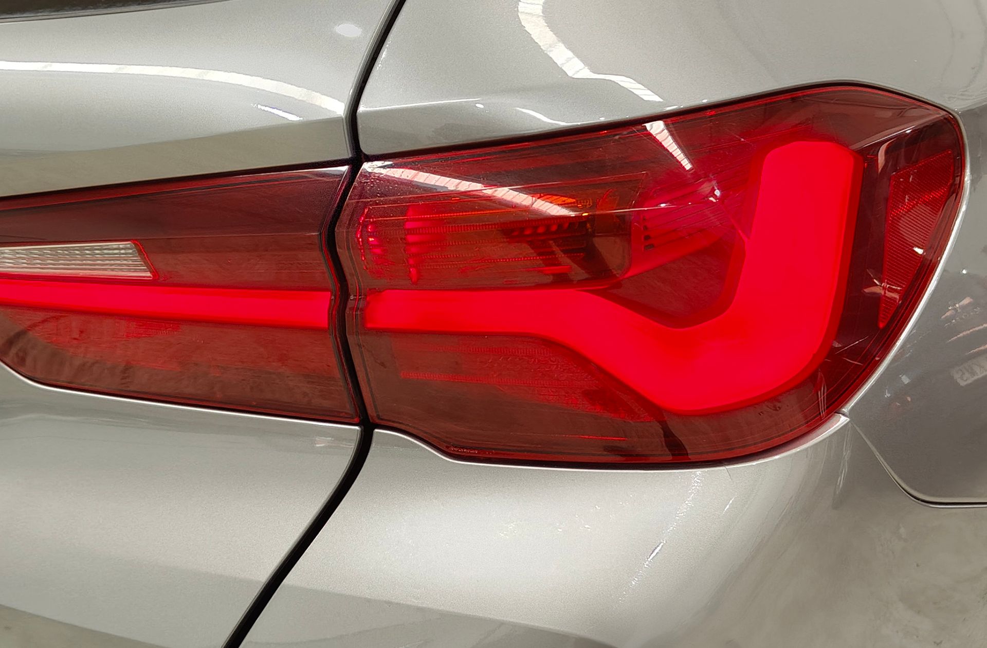 BMW X2 sDrive18d Business - foto 17