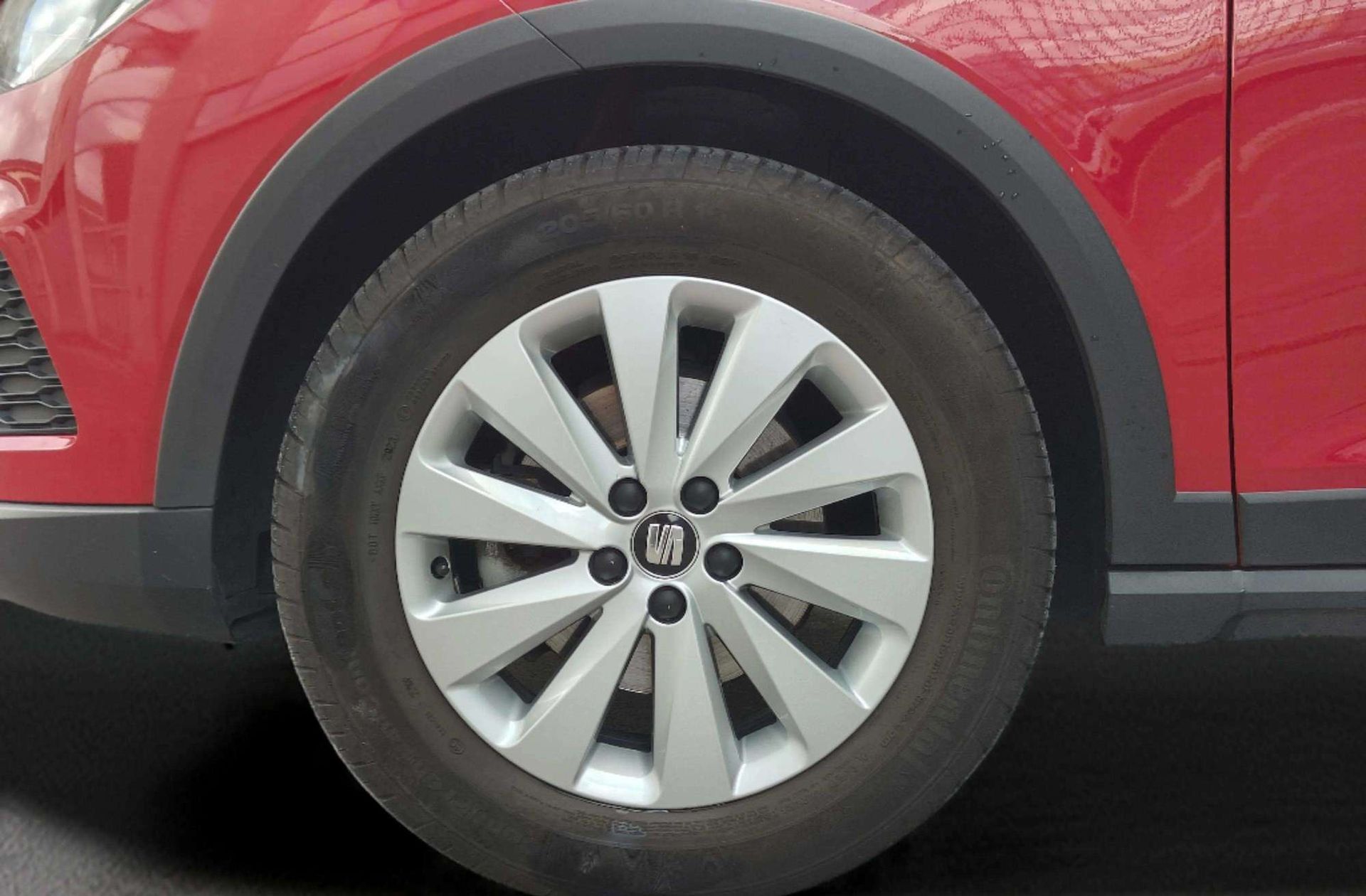 SEAT Arona 1.0 TGI GNC Reference Edition - foto 36