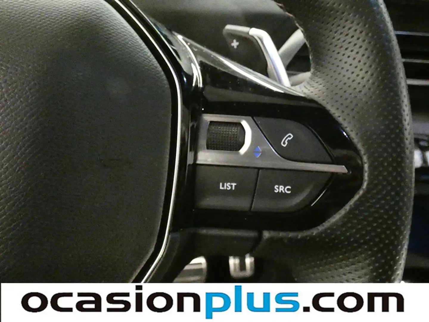 Foto Peugeot 3008 Hybrid Peugeot 3008 Hybrid 300 GT Pack e-EAT8 (300 CV)