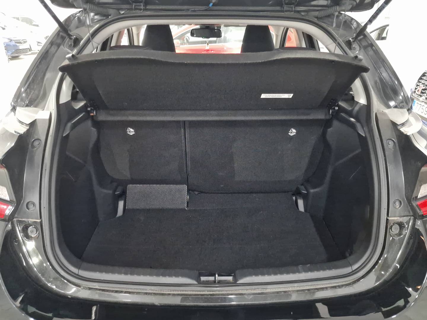 Foto Toyota Yaris Toyota Yaris 120H Business Plus (116 CV)