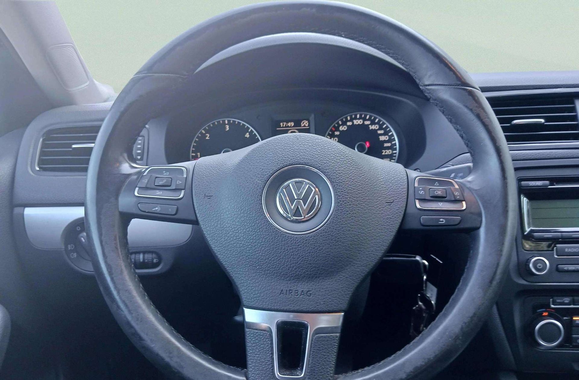 Volkswagen Jetta 1.6 TDI Advance BMT - foto 21
