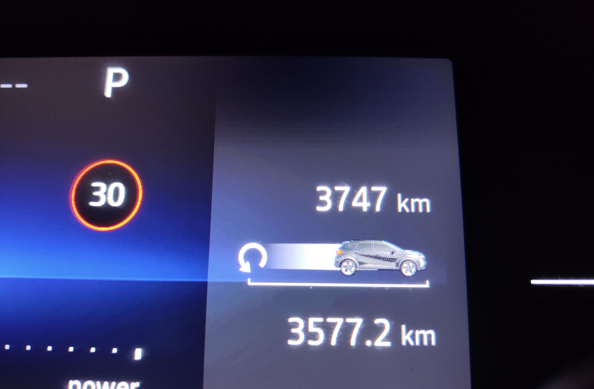 Renault Captur Techno E-Tech Híbrido - foto 9