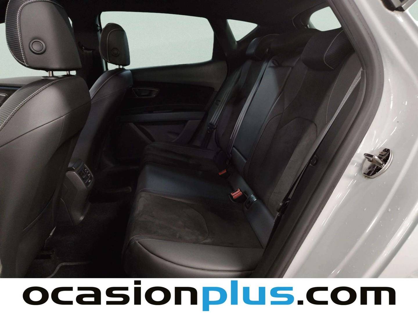 Foto asientos traseros Seat León Seat León 2.0 TSI S&S Cupra DSG (300 CV)