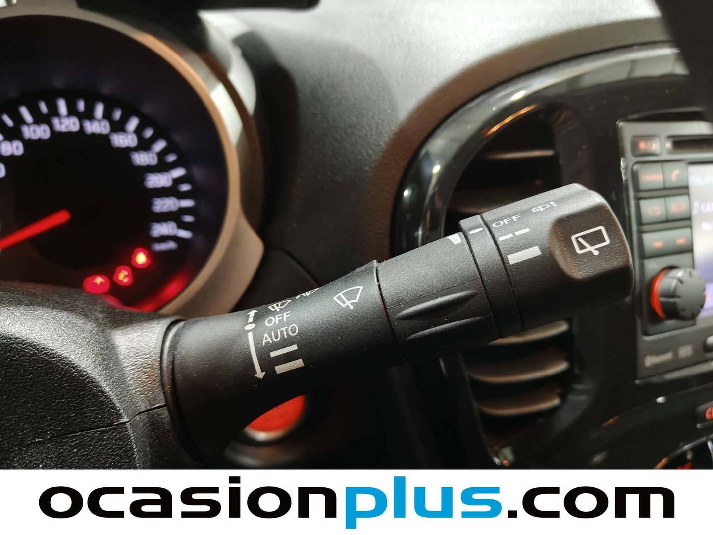 Foto Nissan JUKE Nissan Juke 1.6 Acenta Connect 4X2 (117 CV)