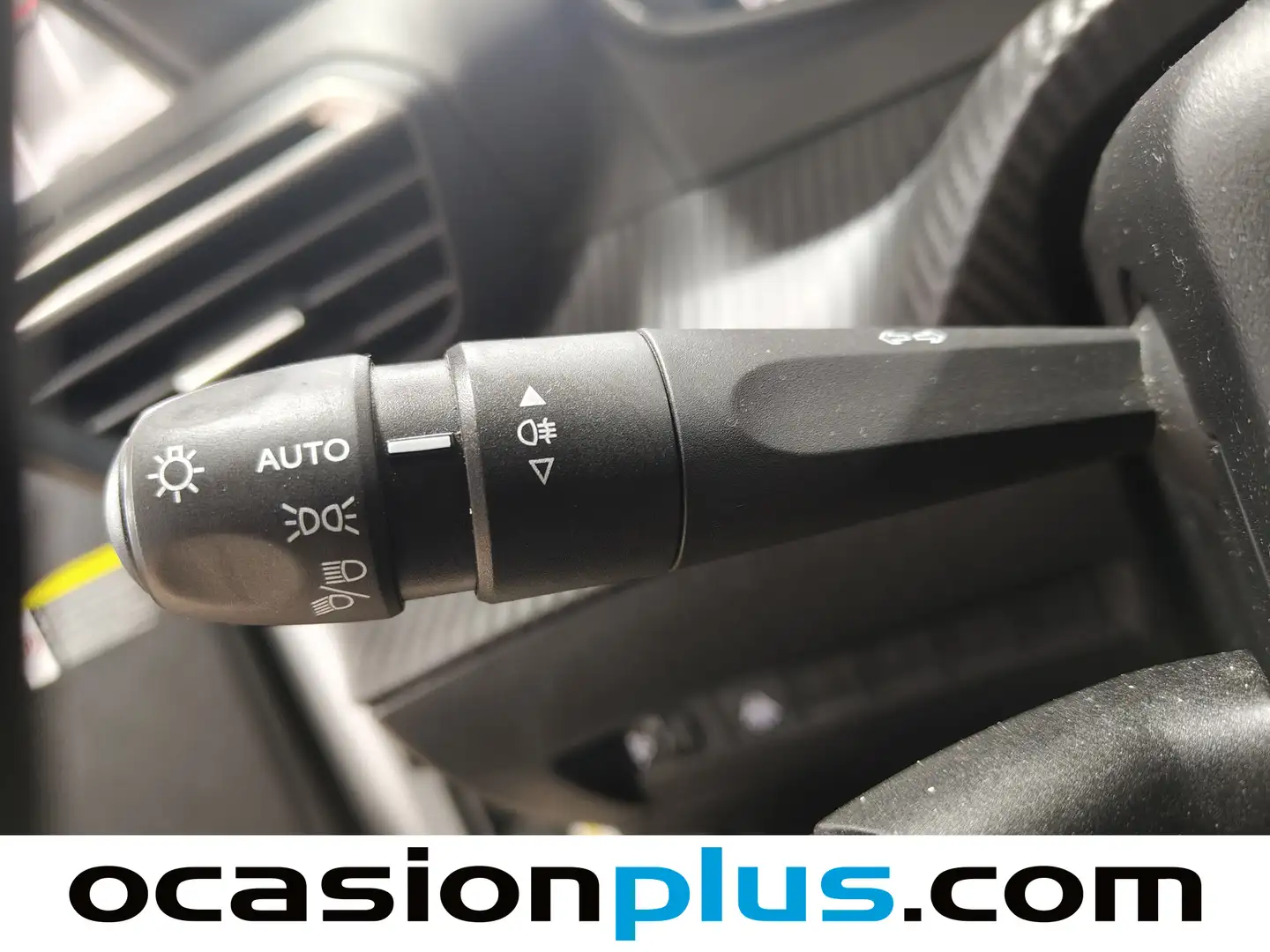 Foto Peugeot 2008 Peugeot 2008 PureTech 100 S&S Allure (100 CV)