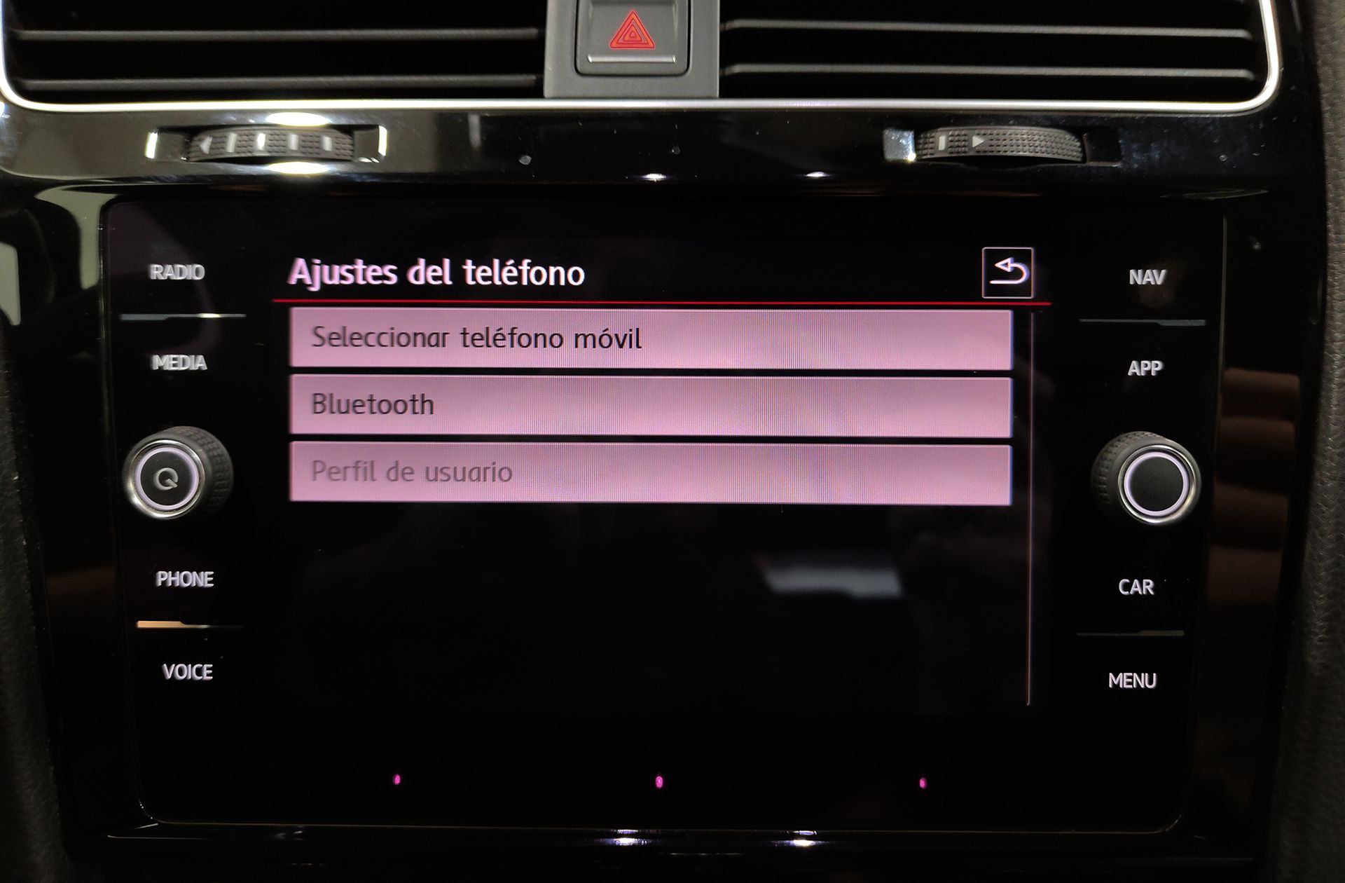 Volkswagen Golf GTI 2.0 TSI DSG - foto 33