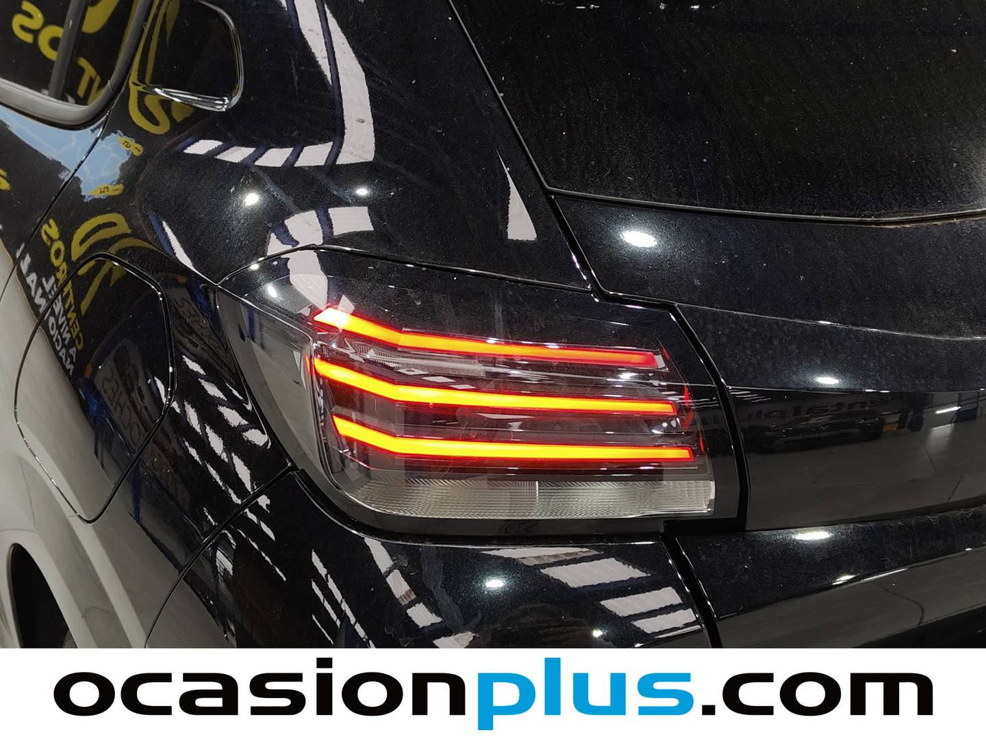 Foto Peugeot 208 Peugeot 208 Allure Hybrid eDCS6 (100 CV)