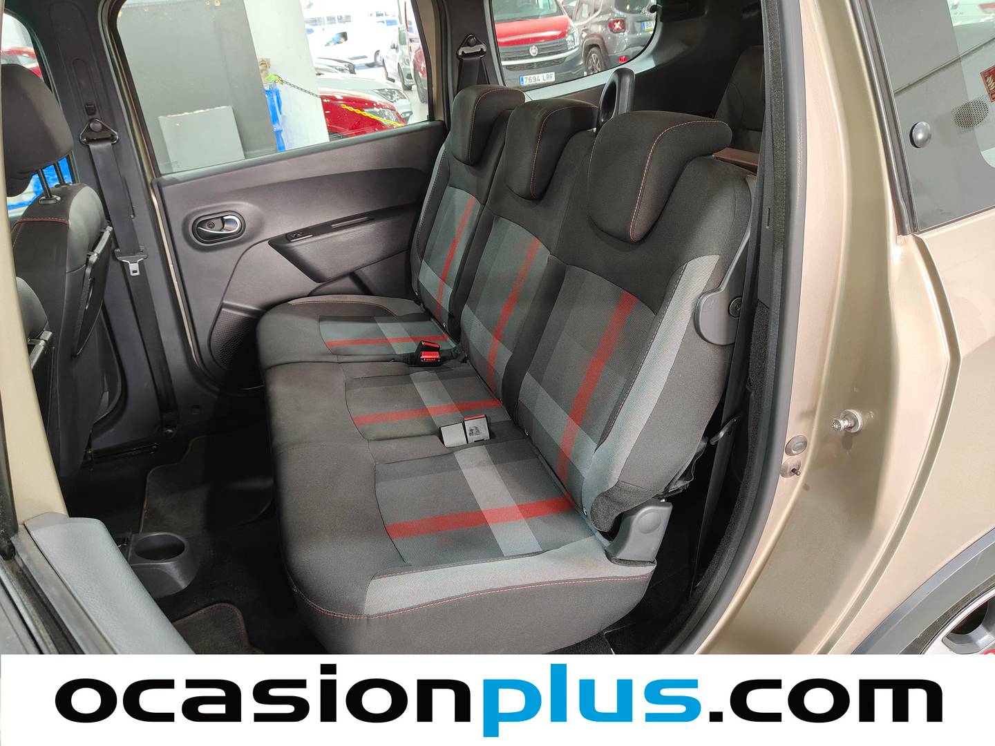 Fotos maletero Dacia Lodgy Dacia Lodgy Serie Limitada Xplore TCE GPF (130 CV) 7 Plazas