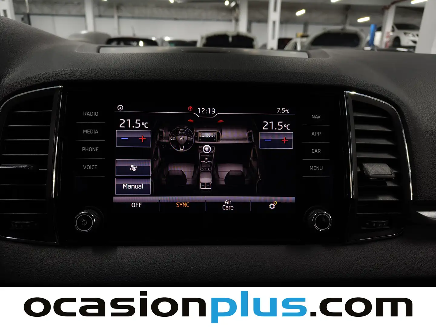 Foto Skoda Karoq Skoda Karoq 1.6 TDI Like (115 CV)