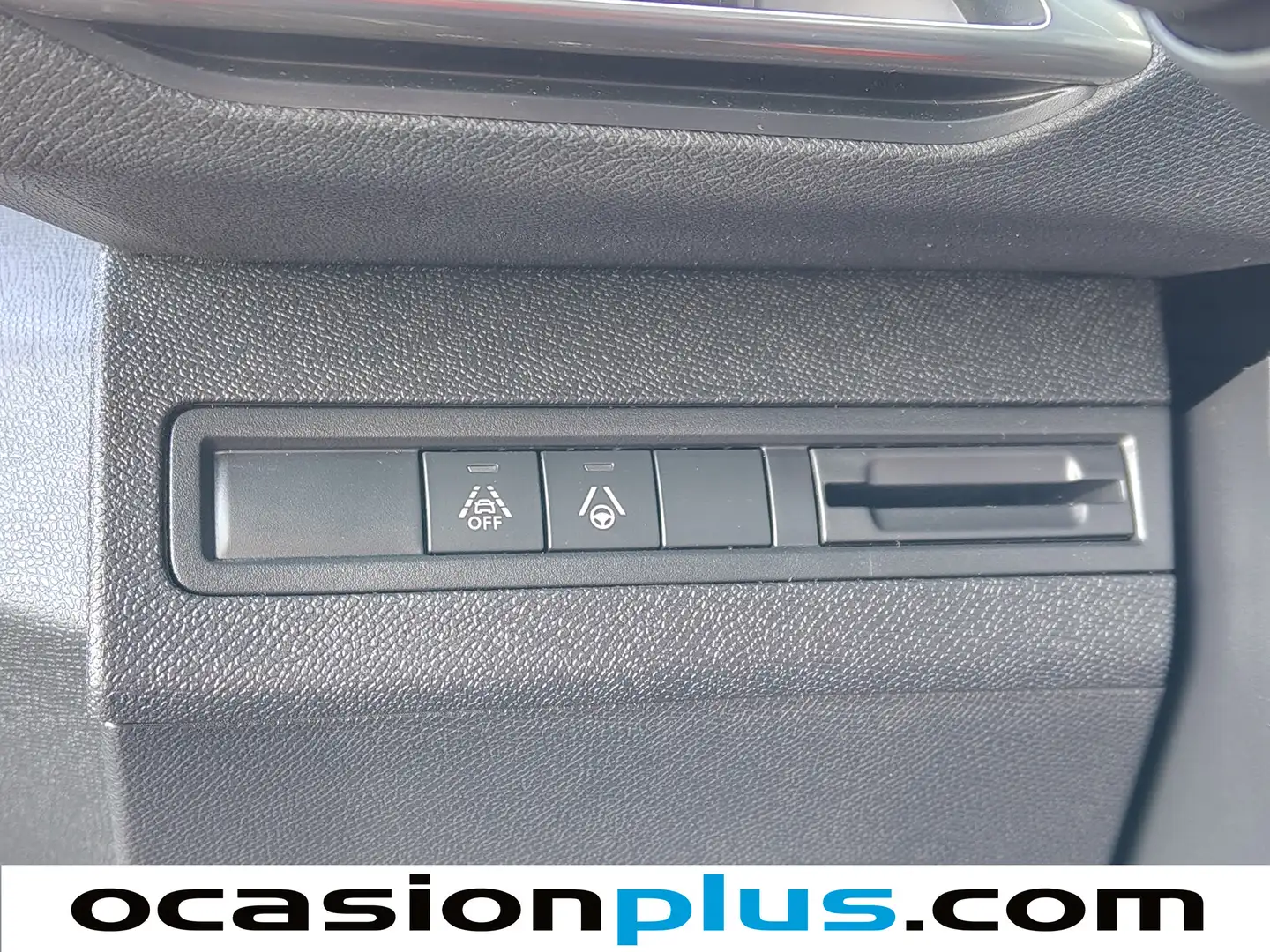 Foto Peugeot 3008 Peugeot 3008 BlueHDi 130 S&S GT EAT8 (130 CV)