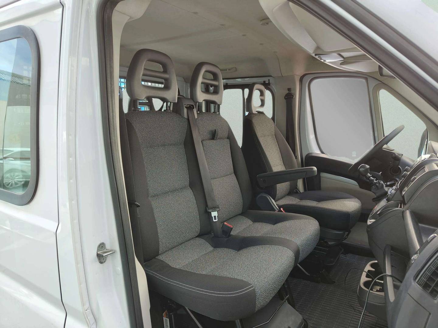 Foto Fiat Ducato Fiat Ducato Doble Chasis Cabina 35 2.3 Multijet Largo (130 CV)