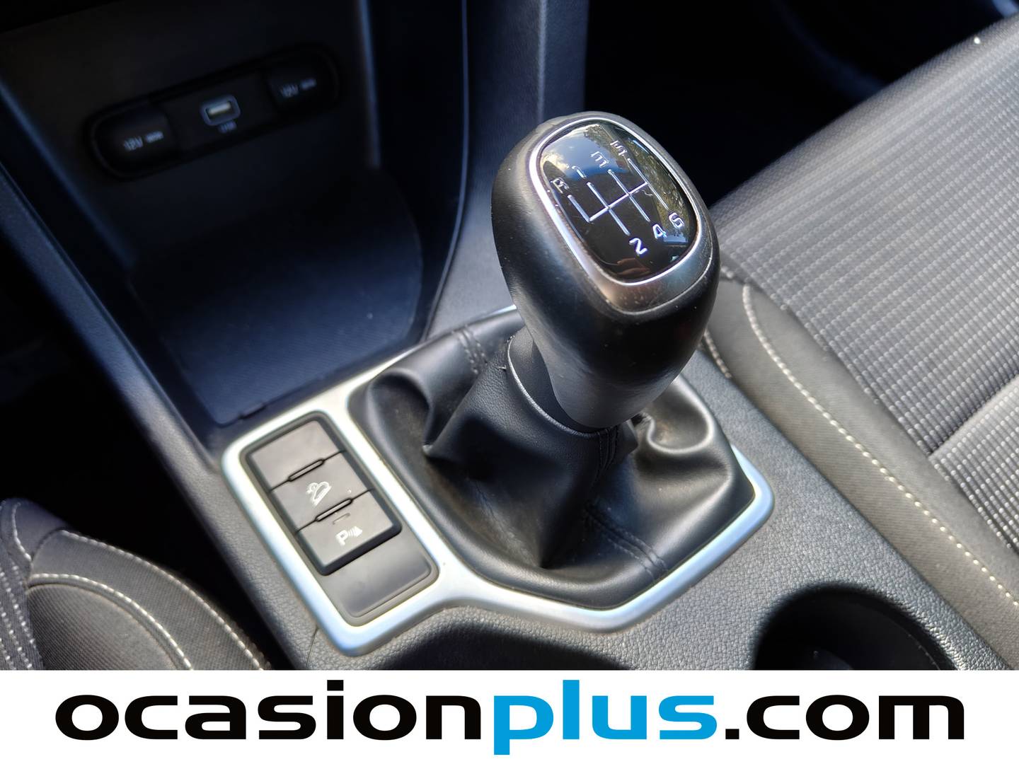 Foto KIA Sportage Kia Sportage 1.6 MHEV Black Edition (136 CV)