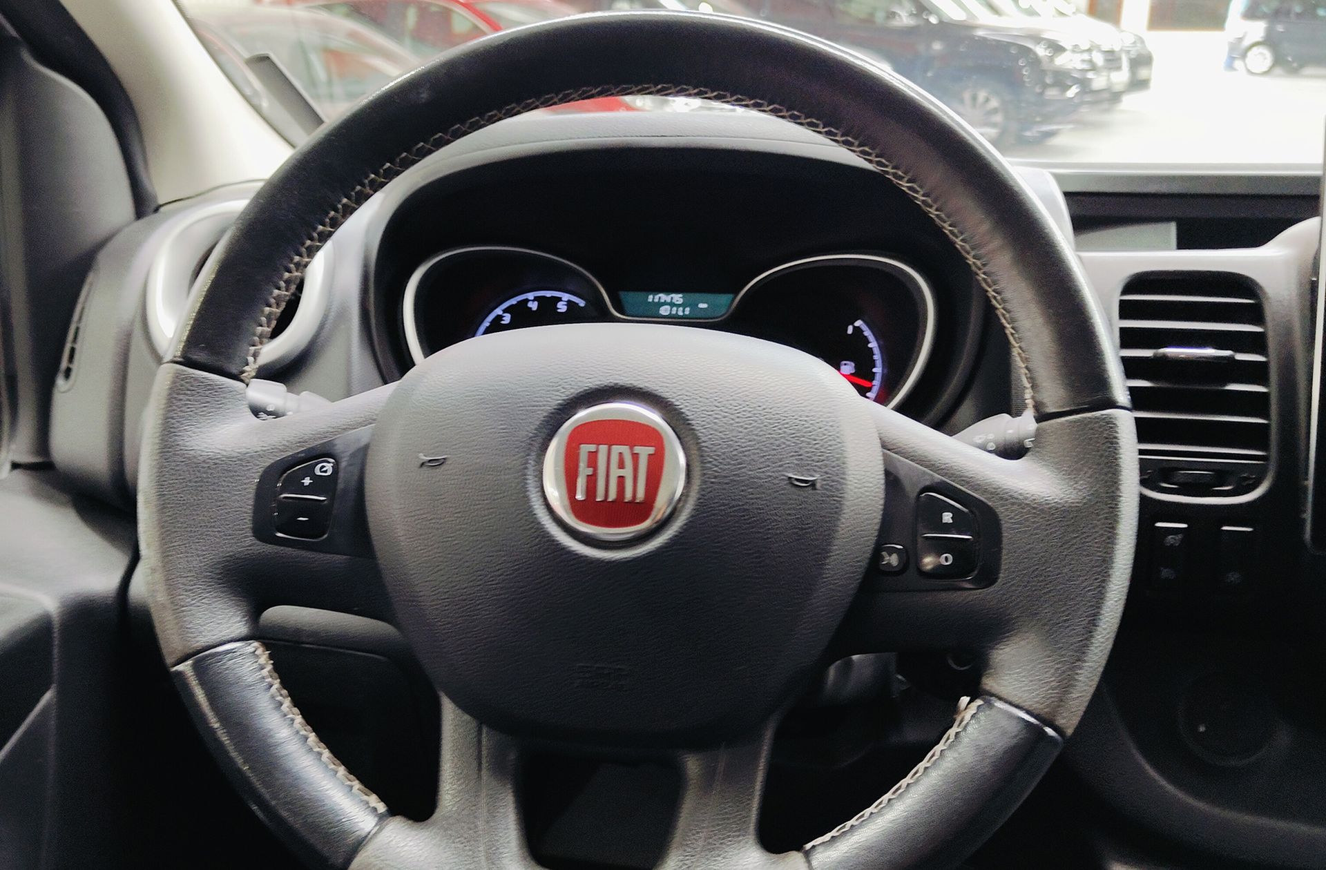 Fiat Talento Combi 1.6 EcoJet SX Corto Camperizada 5 plazas - foto 25