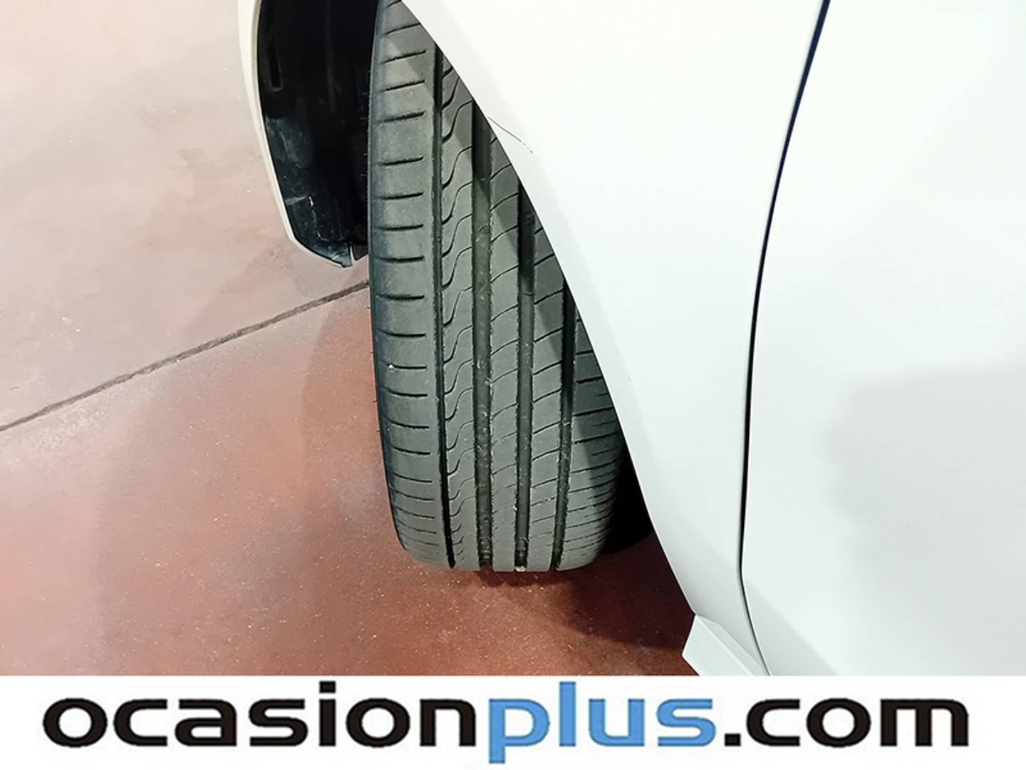 Foto Mercedes Clase A Mercedes-Benz Clase A 180 Pack AMG (122 CV)