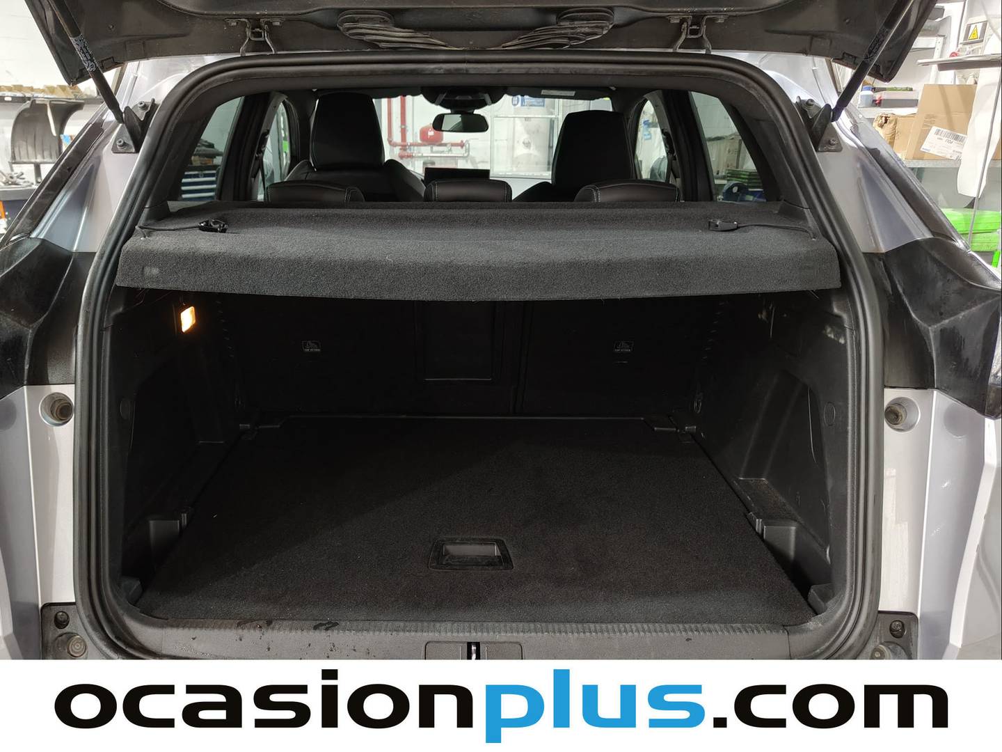 Fotos maletero Peugeot 3008 Hybrid Peugeot 3008 Hybrid 136 Allure Pack eDCS6 (136 CV)