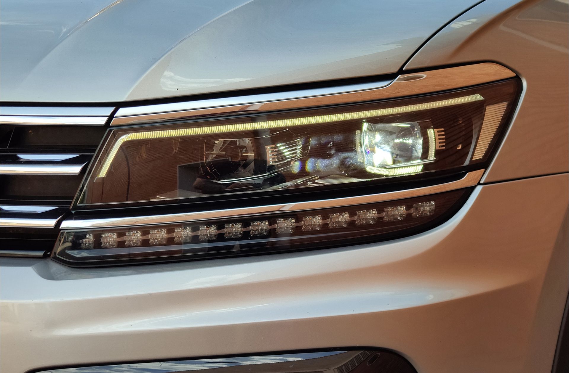 Volkswagen Tiguan Sport 1.5 TSI DSG Pack R-Line - foto 17