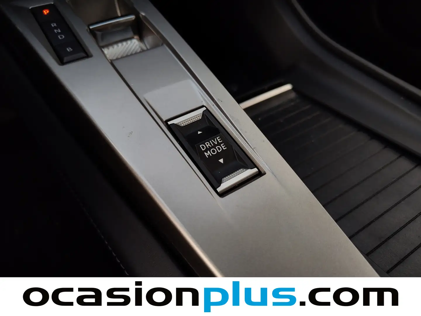 Foto Peugeot 408 Peugeot 408 Allure PHEV 180 e-EAT8 (181 CV)