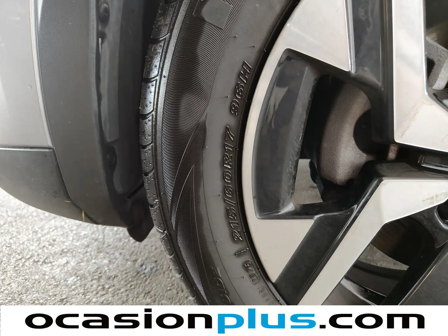 Foto Peugeot 2008 Peugeot 2008 PureTech 100 S&S Allure (100 CV)