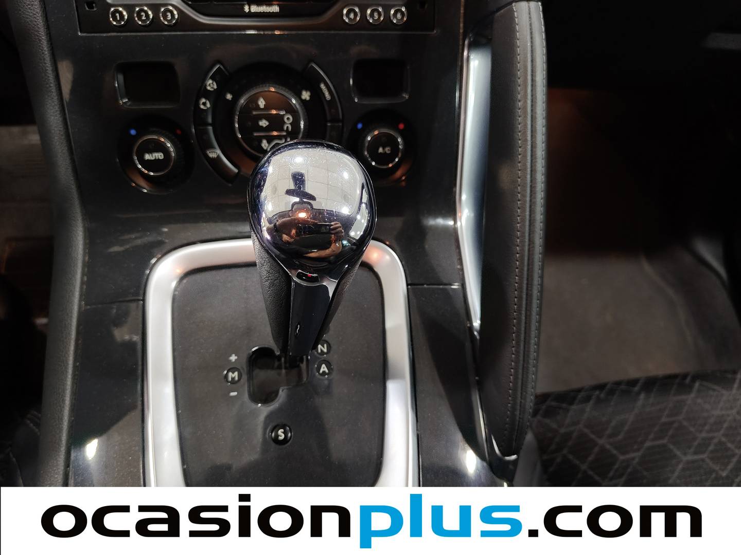 Foto Peugeot 3008 Peugeot 3008 1.6 e-HDI Allure FAP CMP Blue Lion  (115 CV)