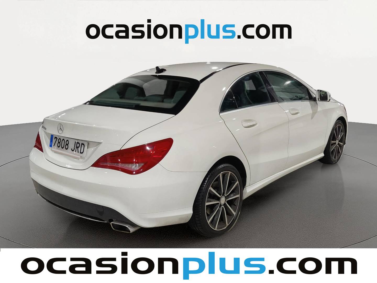 Foto trasera Mercedes CLA Mercedes CLA 200 d (136 CV) derecha