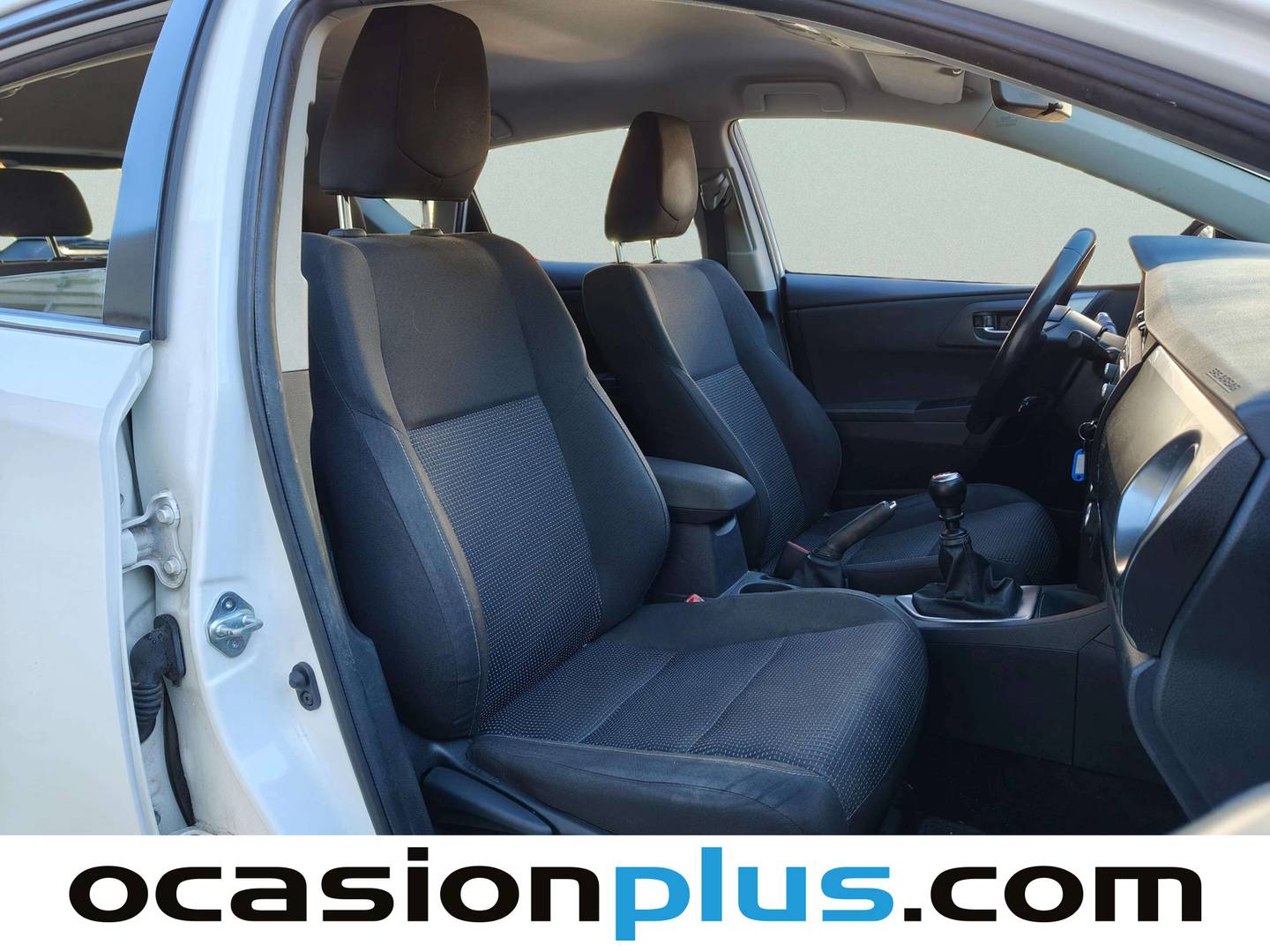 Toyota Auris Toyota Auris 130 Active (132 CV) al mejor precio