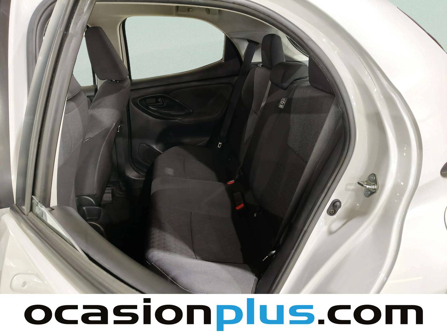 Foto asientos traseros Toyota Yaris Toyota Yaris 1.5 S-Edition (125 CV)