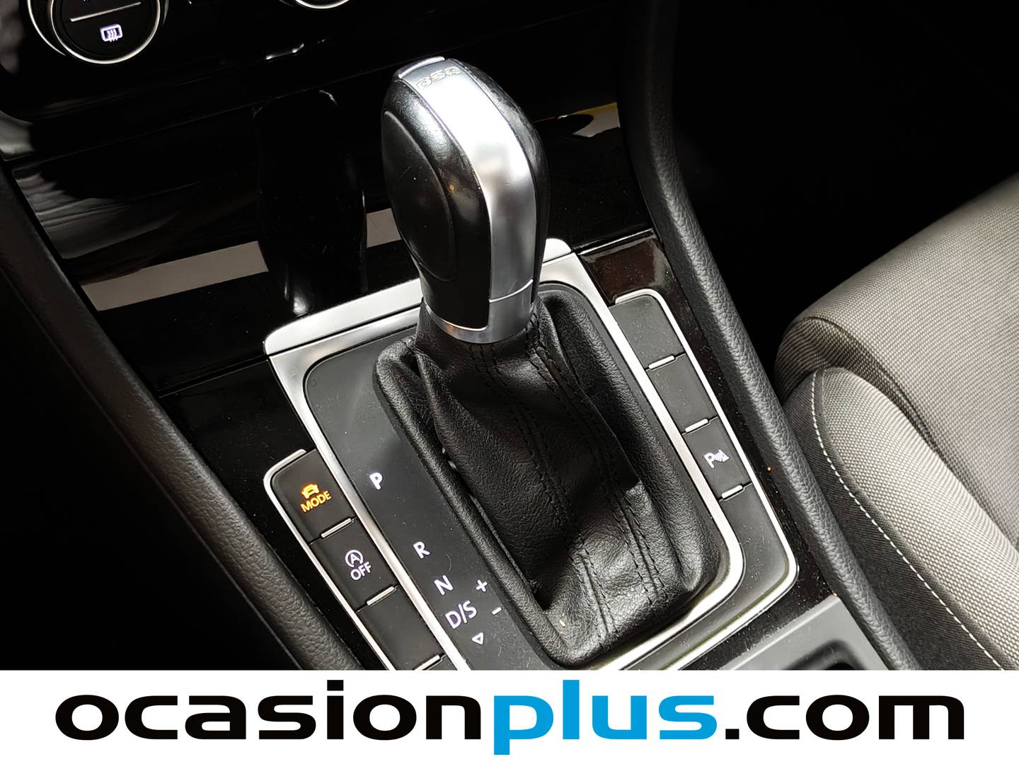 Volkswagen Golf Volkswagen Golf Sport R-Line 1.5 TSI (150 CV) DSG de segunda mano