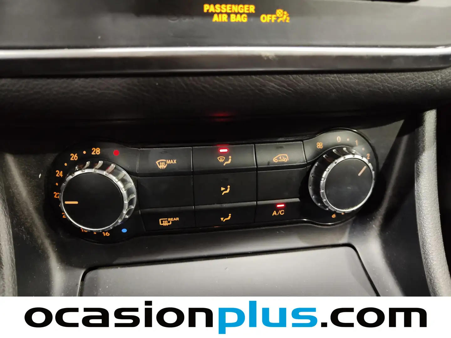 Foto Mercedes GLA Mercedes-Benz GLA 220 d AMG Line 4Matic (177 CV)