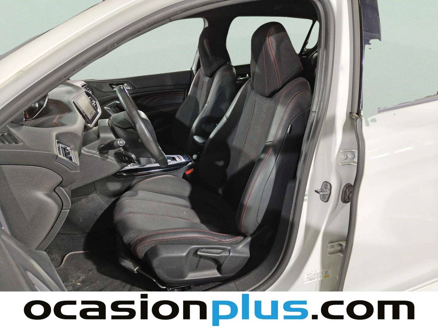 Foto Peugeot 308 Peugeot 308 PureTech 130 S&S GT Line (130 CV)