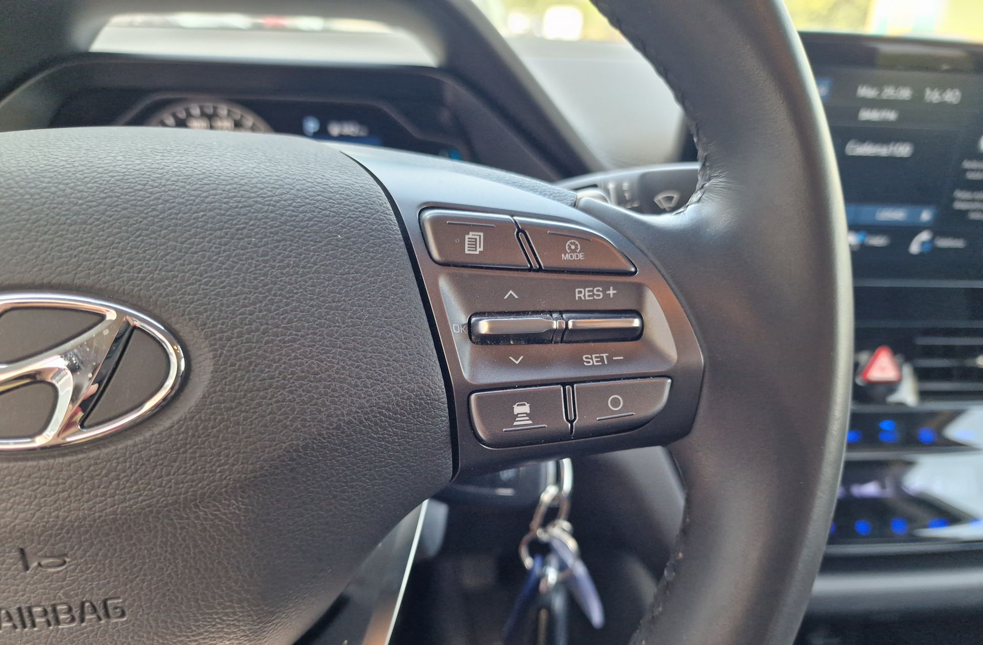 Hyundai Ioniq 1.6 GDI PHEV Klass DCT - foto 24