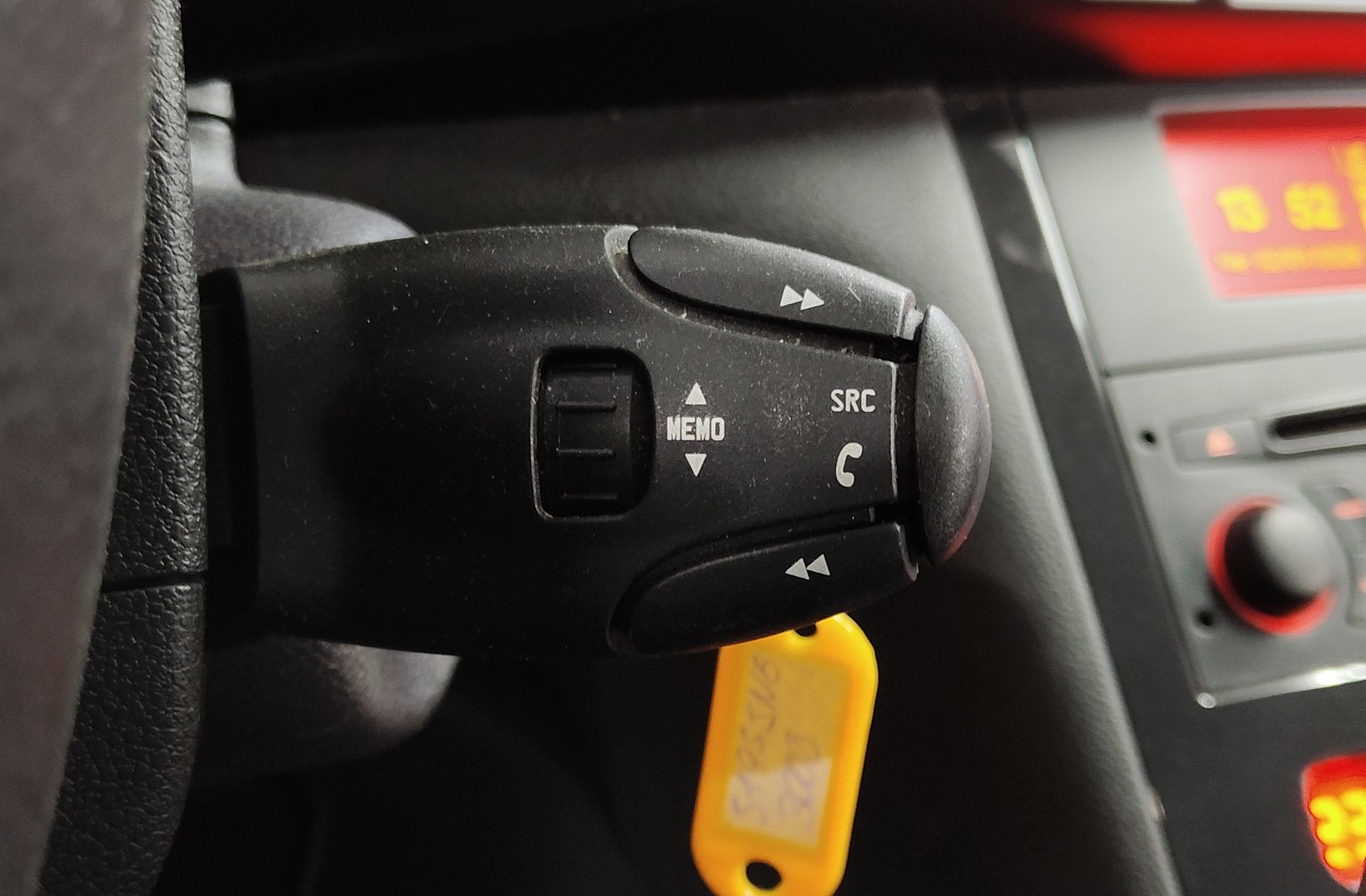 Peugeot 3008 1.6 BlueHDi FAP Style - foto 31